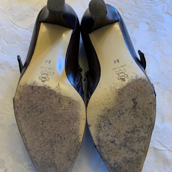 Italian Designer Brown leather heels - Picture 4 of 5